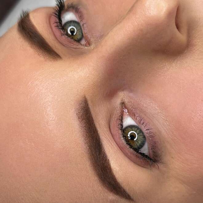 7CB57750-D17D-4736-B7B8-0BA52B1169BC